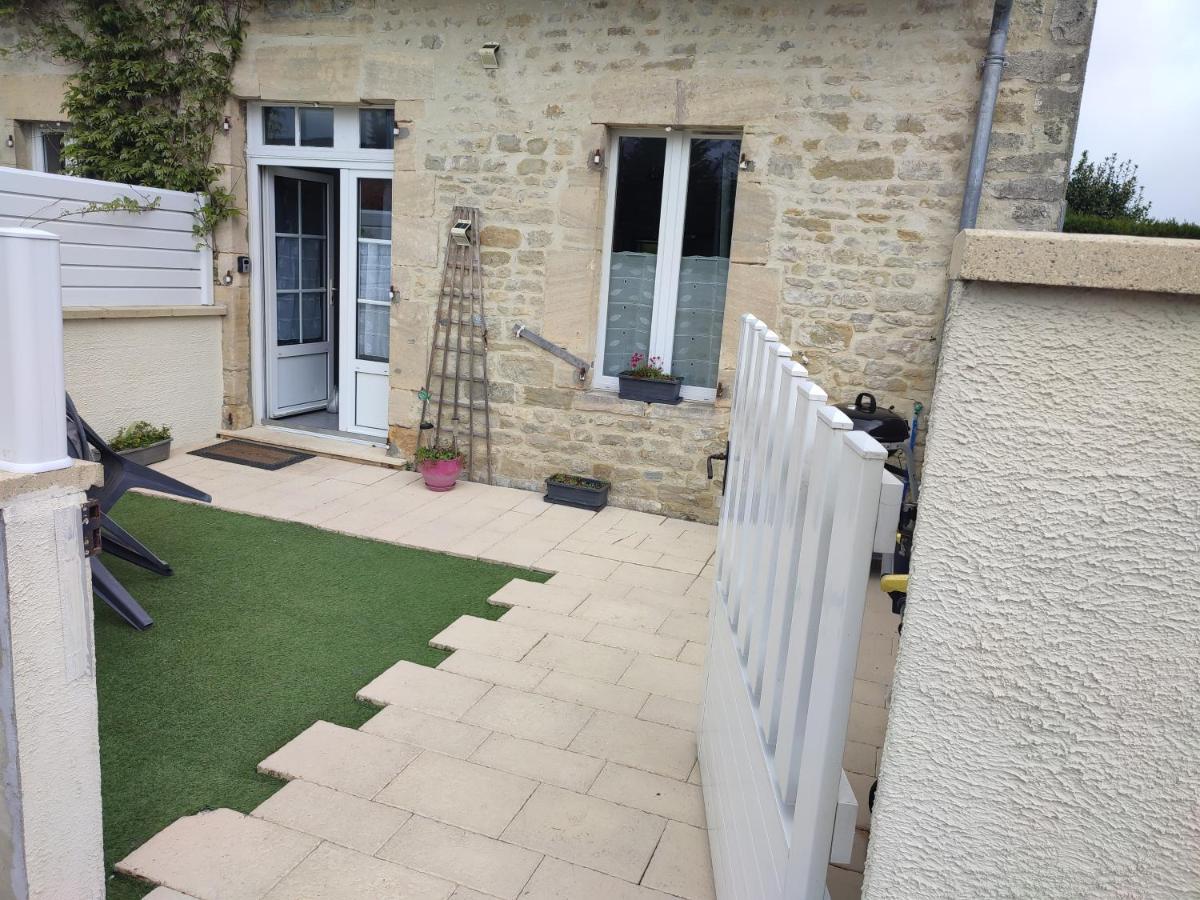 Claude Et Astrid Villa Tour-en-Bessin Exterior foto